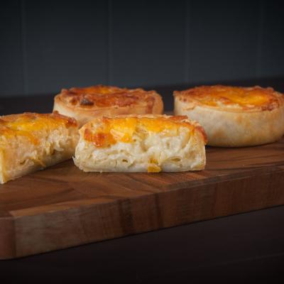 macaroni pies